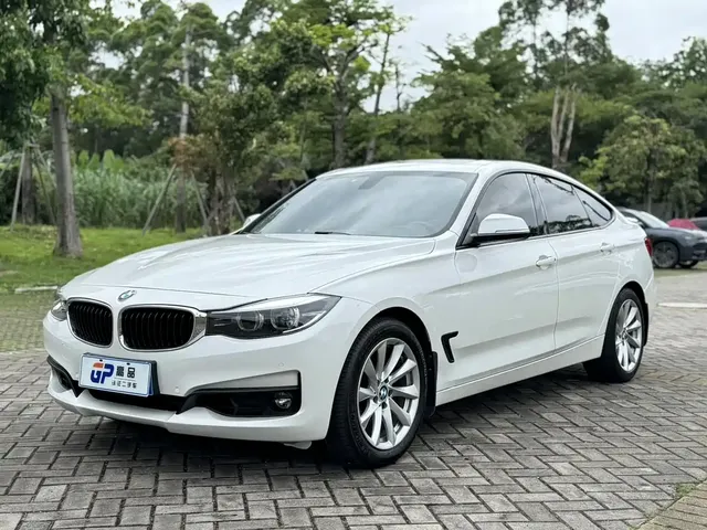 BMW 3 Series GT 2019 320i M Sport Model