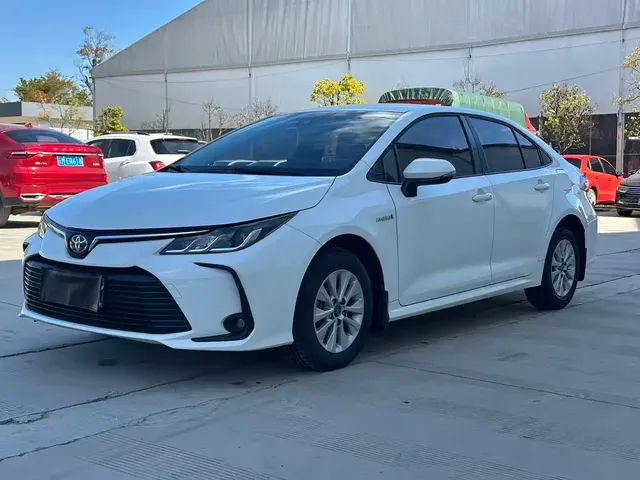 Toyota Corolla 2022 Hybrid 1.8L E-CVT Pioneer Edition