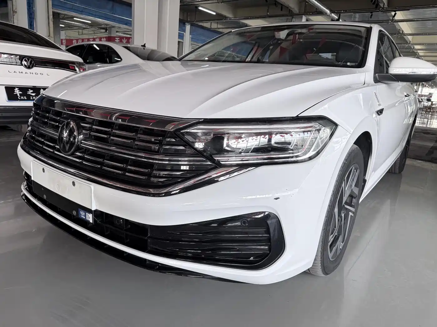Volkswagen Sagitar 2023 300TSI DSG Excellence Edition