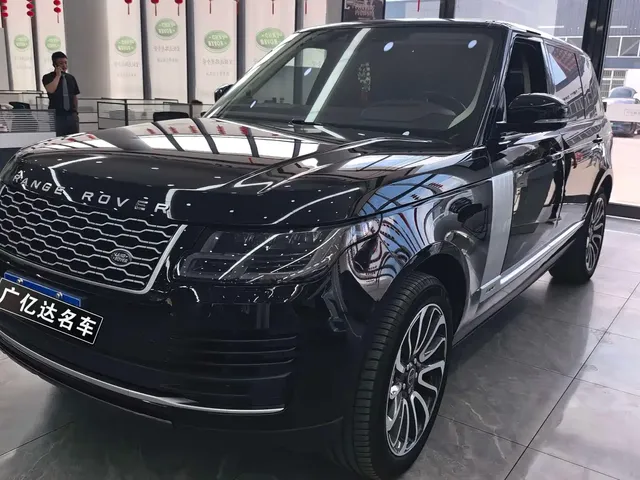 Land Rover Range Rover 2021 3.0 L6 Heritage Extended Classic Edition