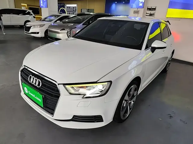 Audi A3 2018 30th Anniversary Sportback 35 TFSI Progressive