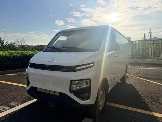Yuan Cheng FarStar V 2022 Xingxiang V6E Premium Long Wheelbase Gotion 38.7kWh