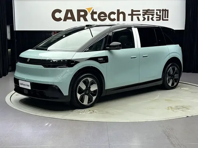 ZEEKR MIX 2025 Smart Driving Edition