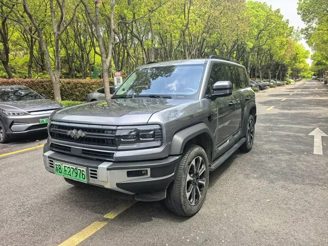 Fang Cheng Bao Leopard 5 2023 Pilot Edition