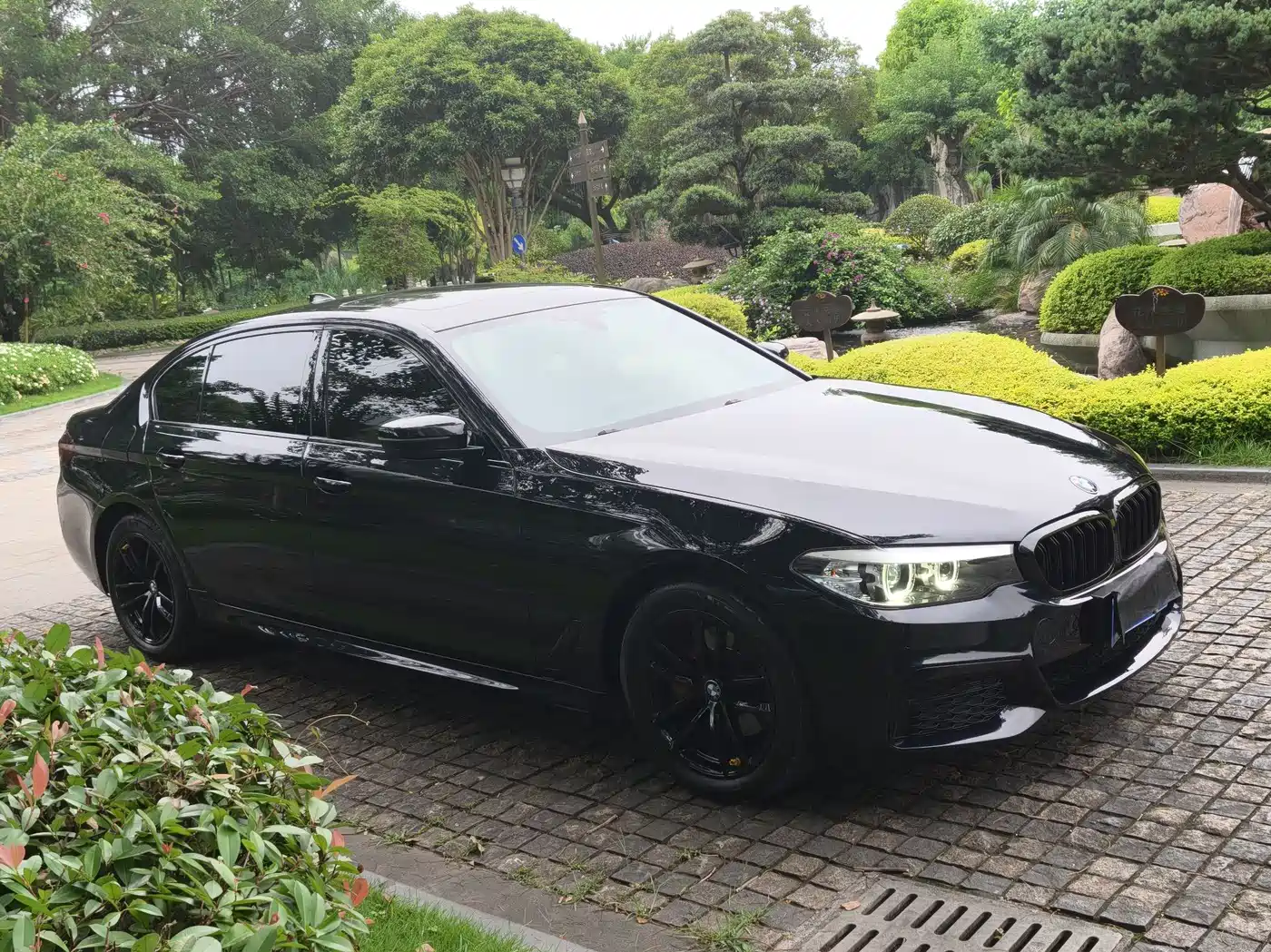 BMW 5 Series 2020 525Li M Sport Package
