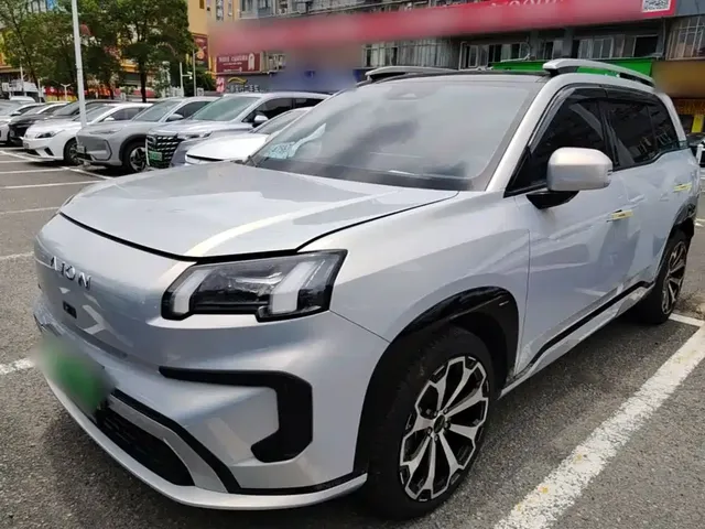 Aion V 2024 Aion T-Rex 650 Smart Luxury Edition