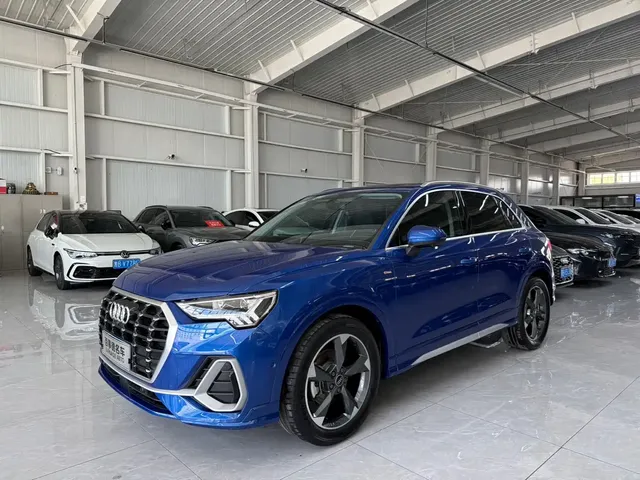 Audi Q3 2022 35 TFSI Fashion Dynamic