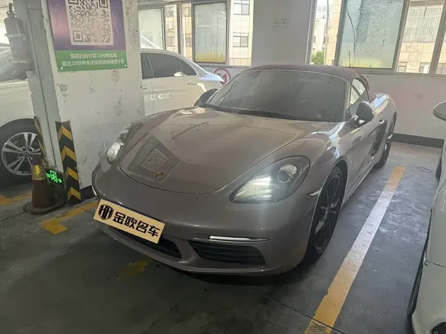 Porsche 718 2022 Boxster T 2.0T