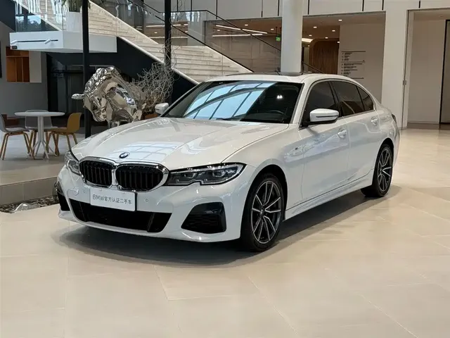 BMW 3 Series 2022 325Li M Sport Package