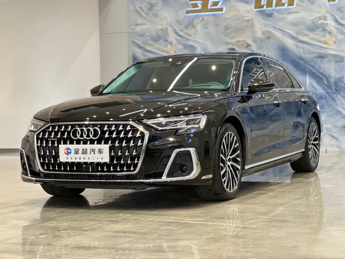 Audi A8 2024 Model A8L 55 TFSI quattro Flagship