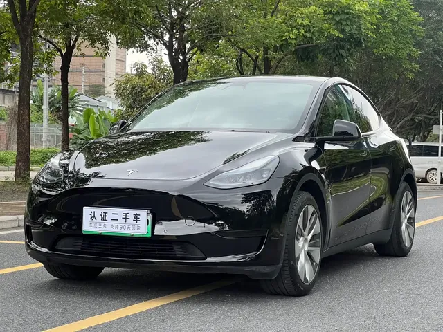 Tesla Model Y 2022 Facelift Rear-Wheel Drive Version