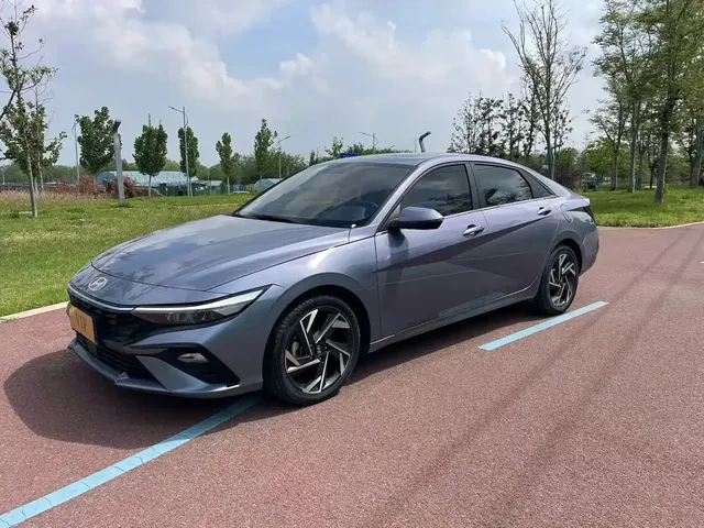 Hyundai Elantra 2023 1.5L CVT GLX Elite Edition
