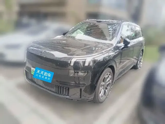 Lynk & Co 900 2025 2.0T Ultra
