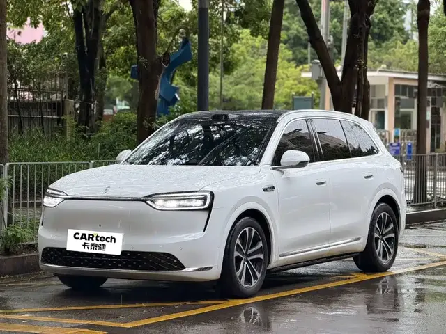 AITO Wenjie AITO M7 2026 Extended Range Max AWD 5-seater