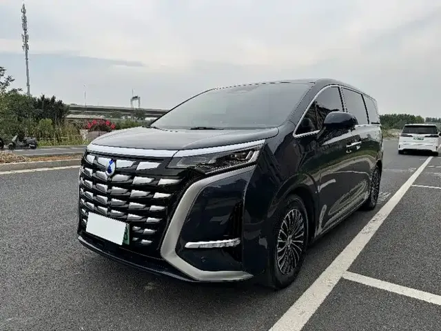 Denza D9 2022 DM-i 970 AWD Flagship