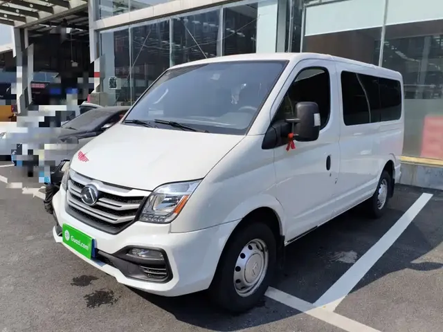 SAIC Maxus Xintu V80 2023 2.0T Manual Classic Aoyun Short Wheelbase Ultra-Low Roof 5/6-Seater