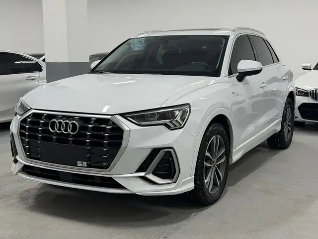 Audi Q3 2022 35 TFSI Progressive Dynamic