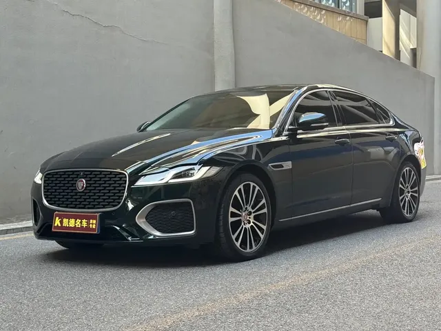 Jaguar XFL 2025 2.0T P250 FWD Luxury Edition