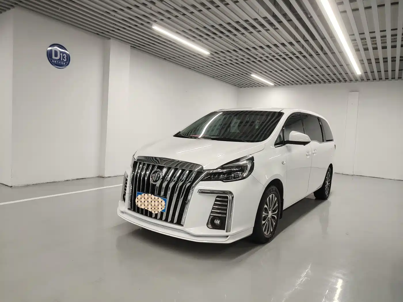 Buick GL8 2021 Land Business Class 652T Luxury