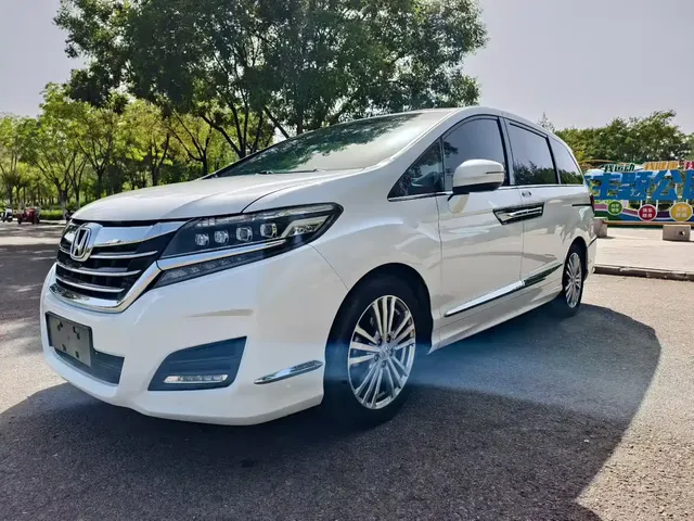 Honda Elysion 2016 2.4L Luxury Edition