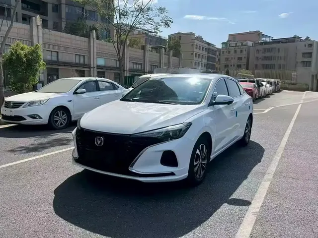 Changan Eado 2021 PLUS Blue Whale NE 1.4T GDI DCT Premium