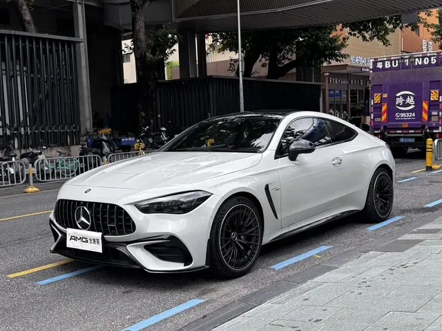 Mercedes-Benz Mercedes-AMG CLE 2025 AMG CLE 53 4MATIC+ Coupe