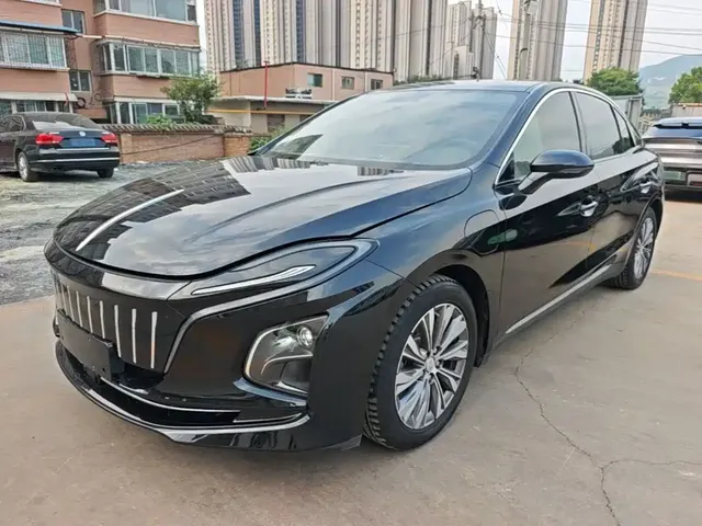 Hongqi E-QM5 2022 431km Charging Enjoyment Edition
