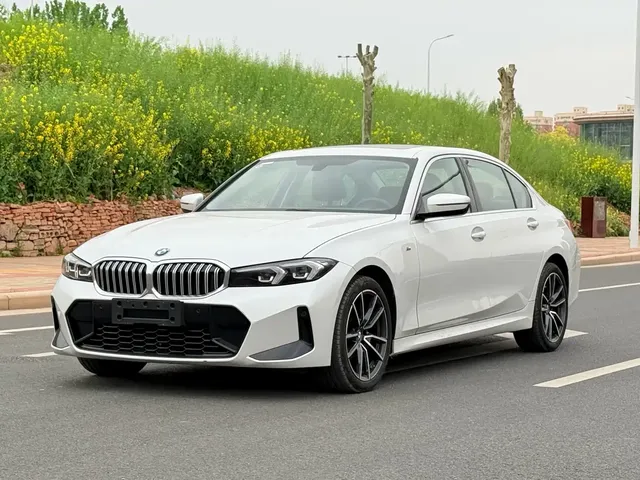 BMW 3 Series 2023 320i M Sport Package