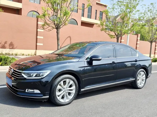Volkswagen Magotan 2018 Facelift 330TSI DSG Luxury