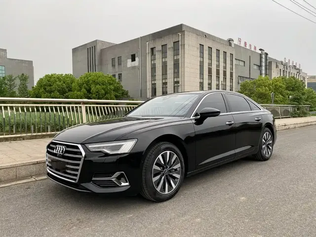 Audi A6L 2023 45 TFSI Premium Selection Elegance