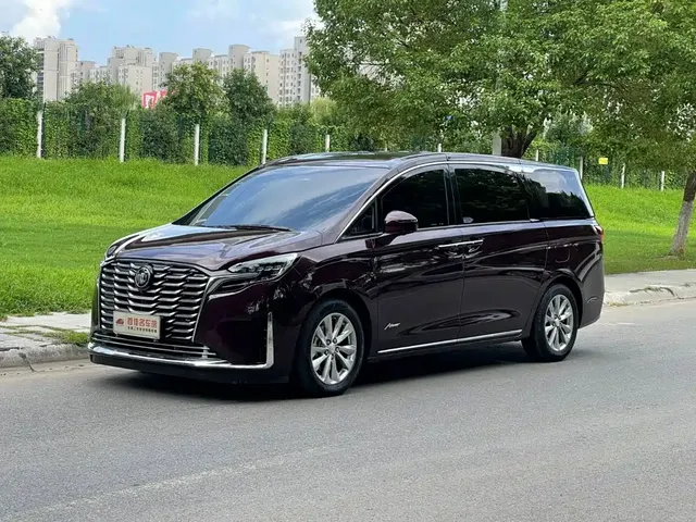 Buick GL8 2023 Avenir 6-Seater Executive Edition