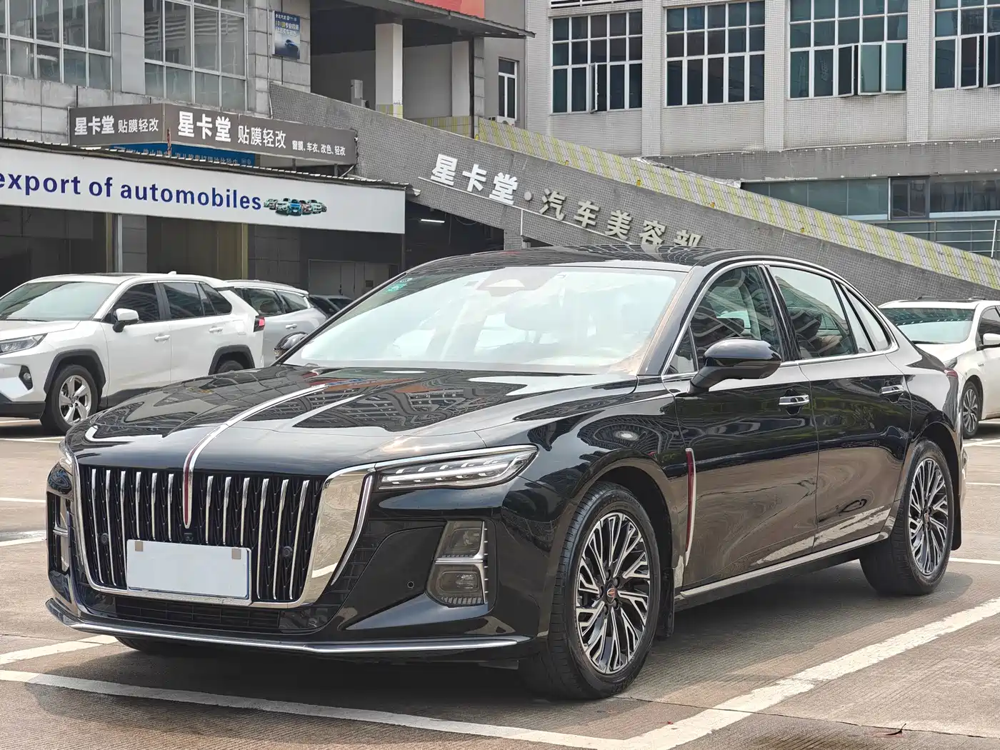 Hongqi H5 2025 2.0T Automatic Flag Celebration 500,000 Units Anniversary Edition