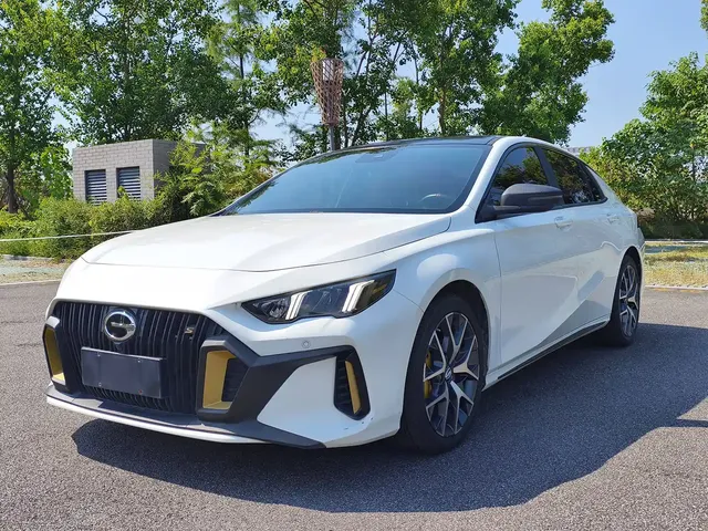 GAC Trumpchi Emkoo 2021 270T DCT J15 Edition