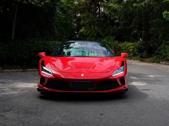 Ferrari F8 2019 Tributo 3.9T V8