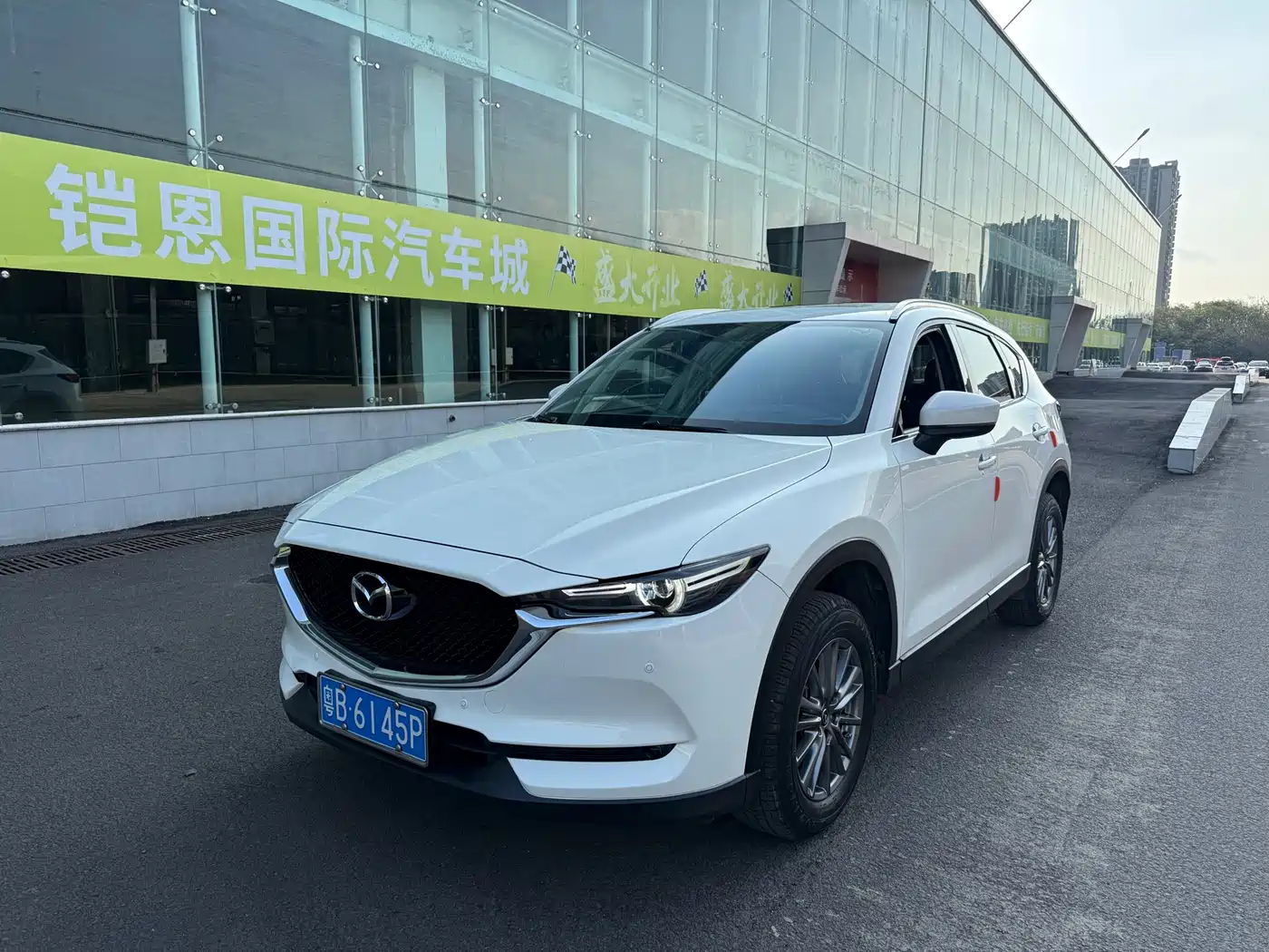 Mazda CX-5 2020 Facelift 2.0L Automatic 2WD Premium Smart