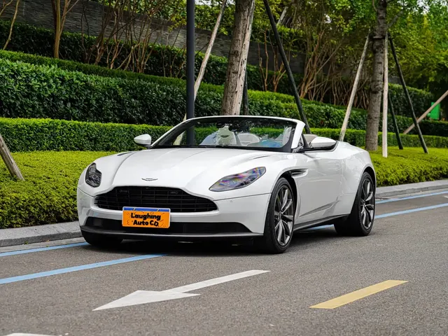 Aston Martin DB11 2019 4.0T V8 Volante