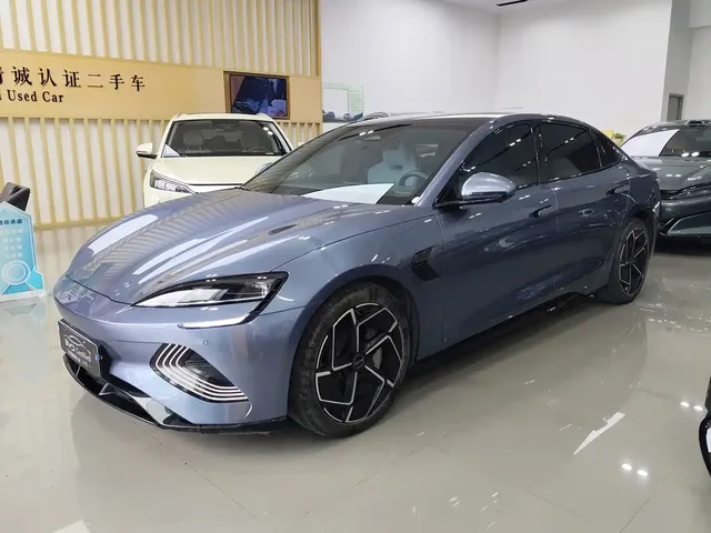 BYD Seal 2022 700km Long Range RWD Edition