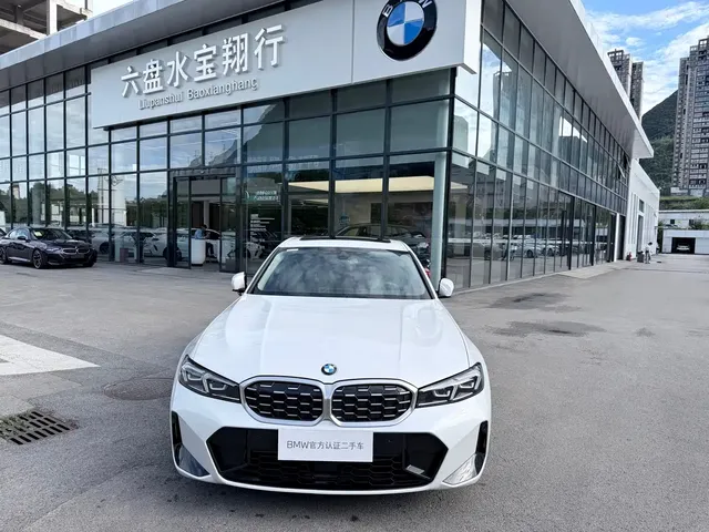 BMW 3 Series 2025 325Li M Sport Package