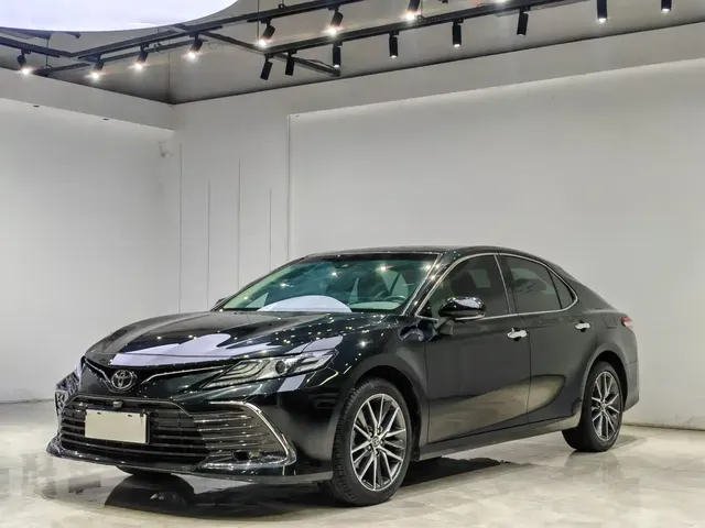 Toyota Camry 2021 2.5G Luxury Edition