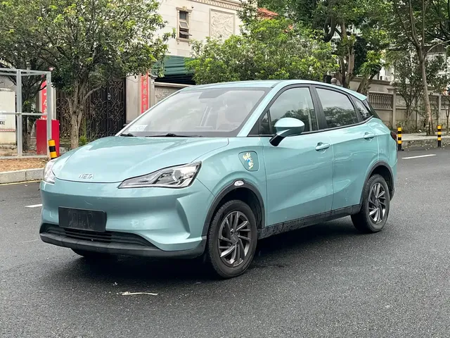 Nezha Auto Nezha V 2021 Standard Range Entertainment Edition