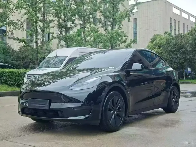 Tesla Model Y 2023 Rear-Wheel Drive Edition