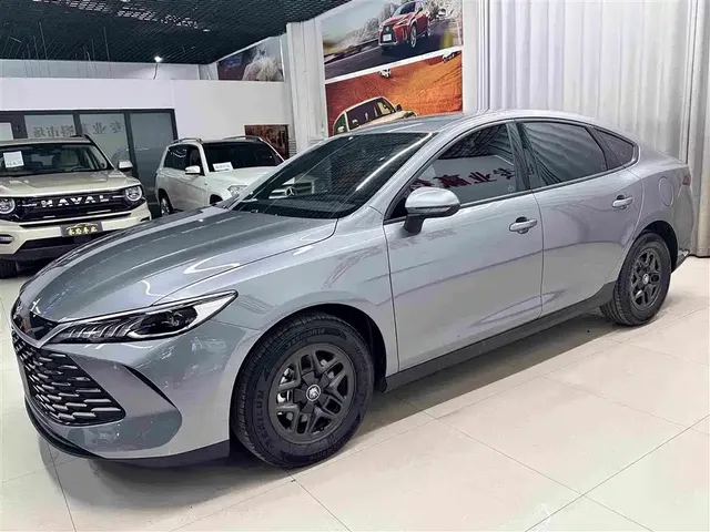 BYD Qin PLUS 2025 DM-i Smart Drive 55KM Leader