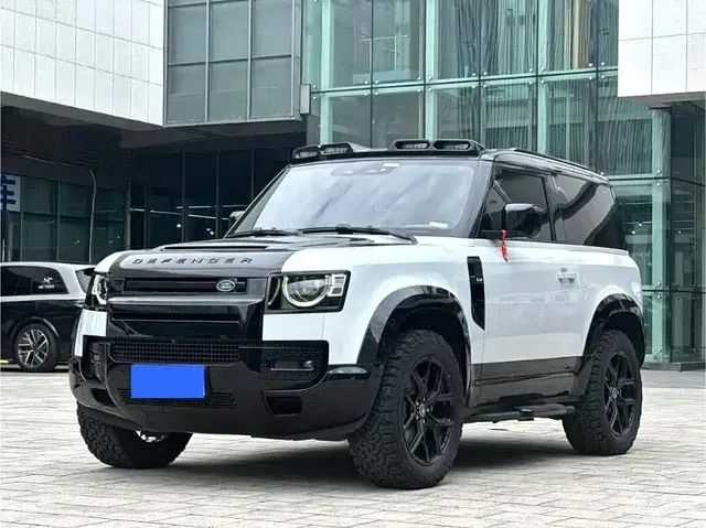 Land Rover Defender 2022 Model 90 2.0T P300 Tiger Ambition Edition