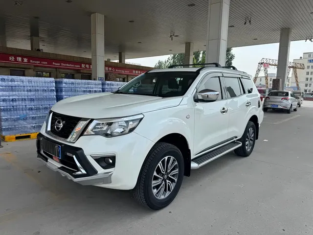 Nissan Terra 2018 2.5L Manual 2WD Premium