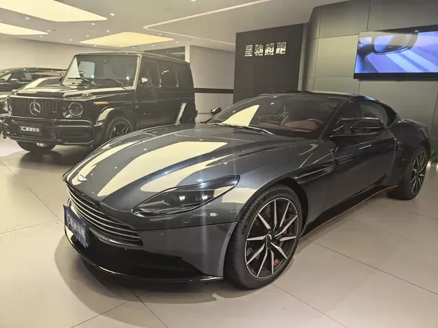 Aston Martin DB11 2020 4.0T V8 Coupe