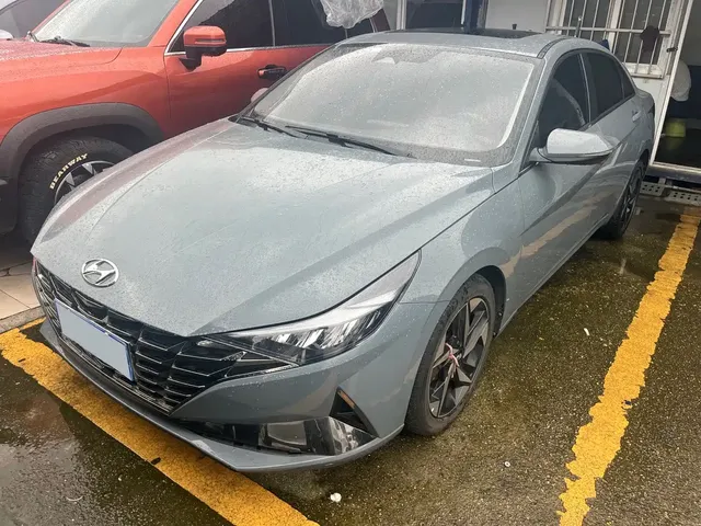 Hyundai Elantra 2022 1.5L CVT TOP Flagship Edition