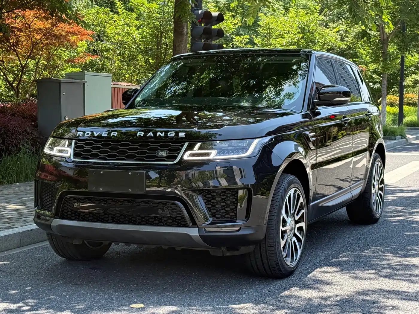 Land Rover Range Rover Sport 2020 3.0 L6 SE
