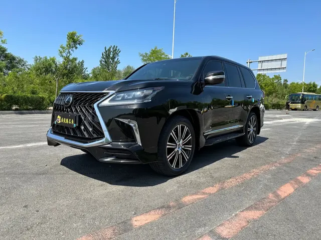 Lexus LX 2019 570 Peak Special Edition