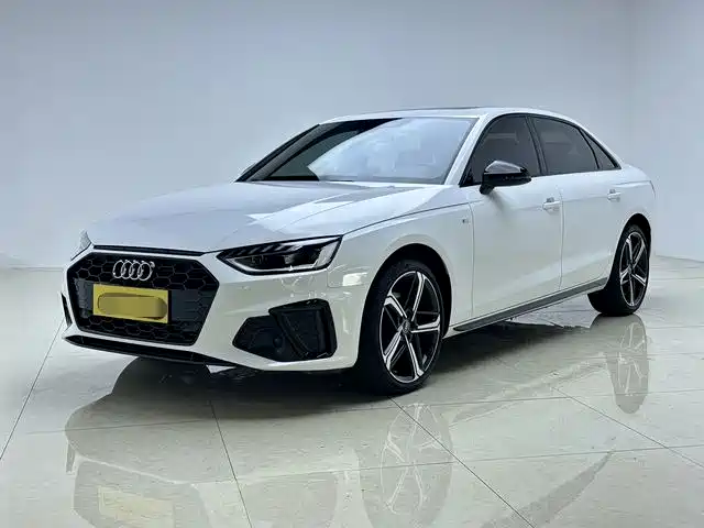 Audi A4L 2024 40 TFSI Luxury Dynamic