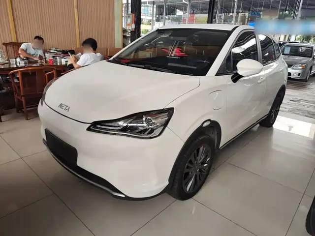 Nezha Auto Nezha V 2022 Trend 400 Lite